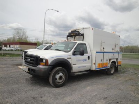 2006 Ford F550 Enclosed Service Truck,